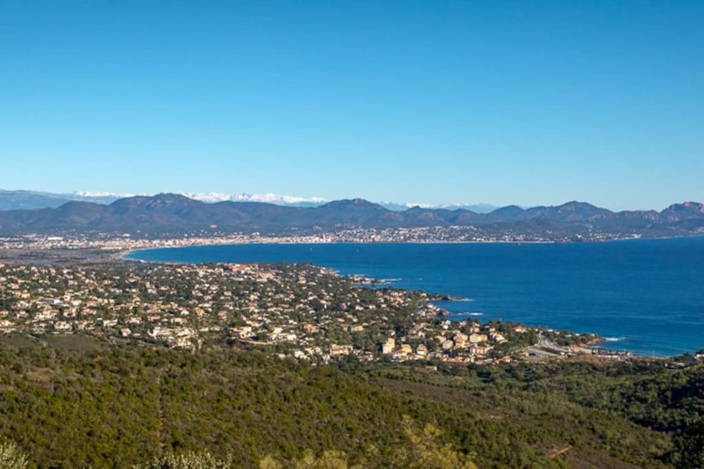 Roquebrune-Sur-Argens, Villa 2 Pieces, 4 Personnes Luaran gambar
