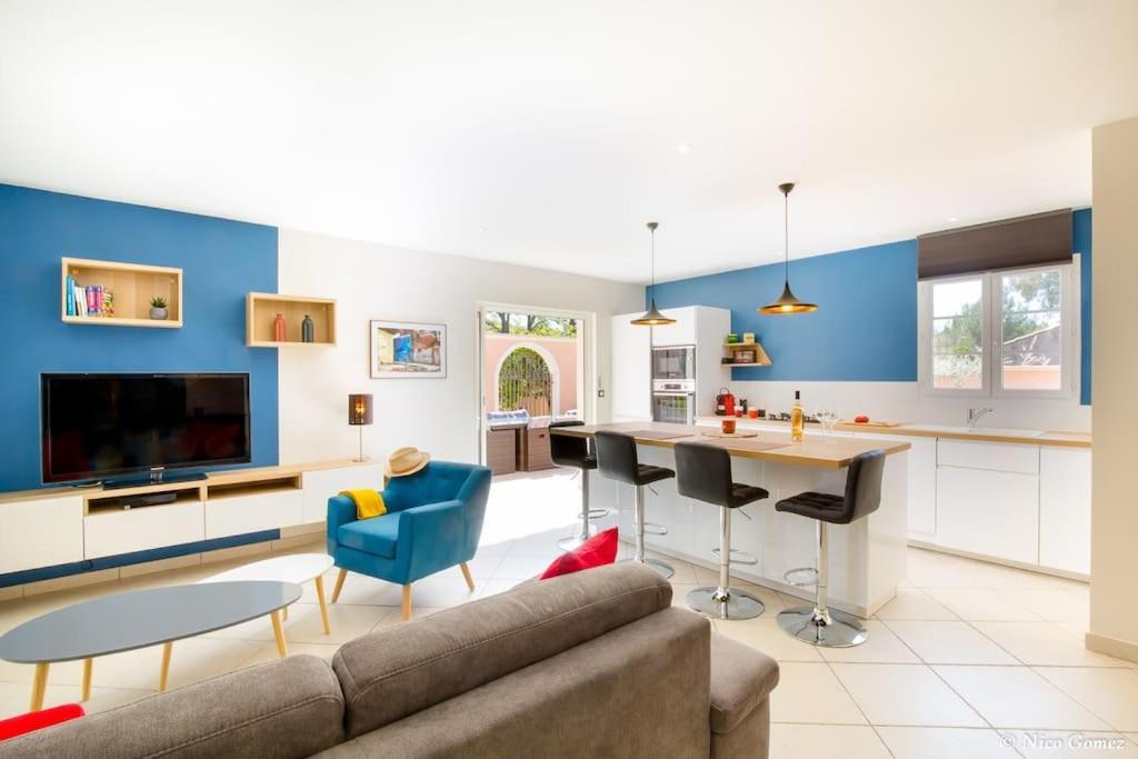 Roquebrune-Sur-Argens, Villa 2 Pieces, 4 Personnes Luaran gambar